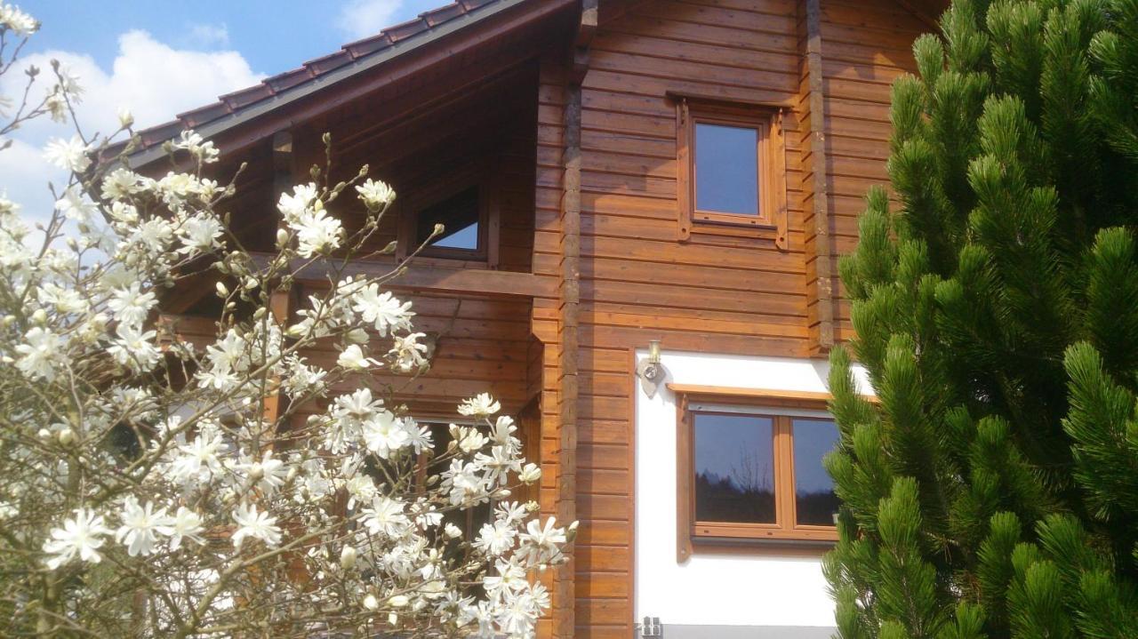 Steewer Landhaus Gemuetliche Ferienwohnung Bis 6 Pers In Ruhiger Ortsrandlage Stebach Kültér fotó