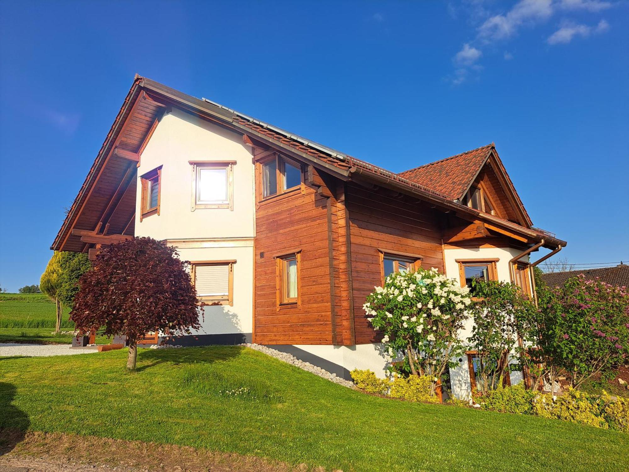 Steewer Landhaus Gemuetliche Ferienwohnung Bis 6 Pers In Ruhiger Ortsrandlage Stebach Kültér fotó